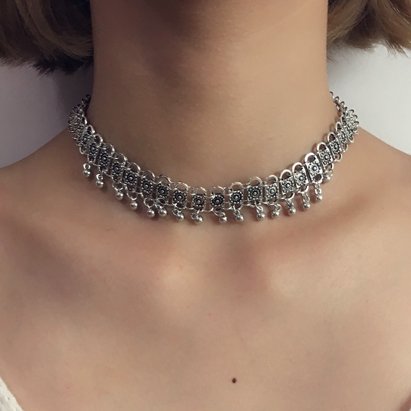 Women'S Flower Shape Alloy Necklace